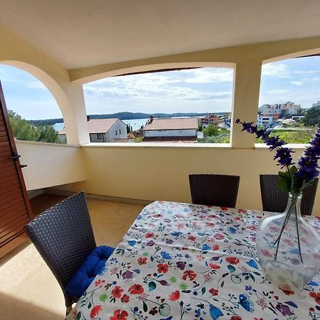 Apartmani Tara Medulin Exterior foto