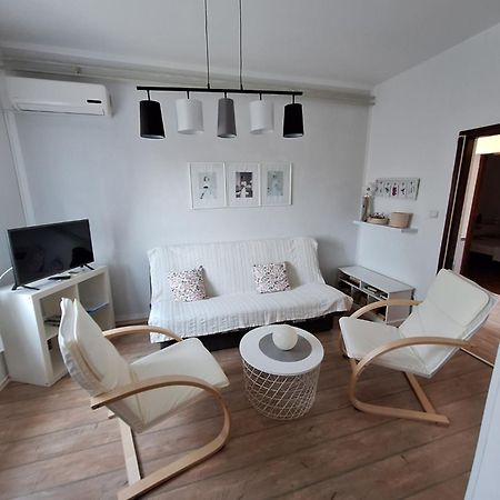 Apartmani Tara Medulin Exterior foto